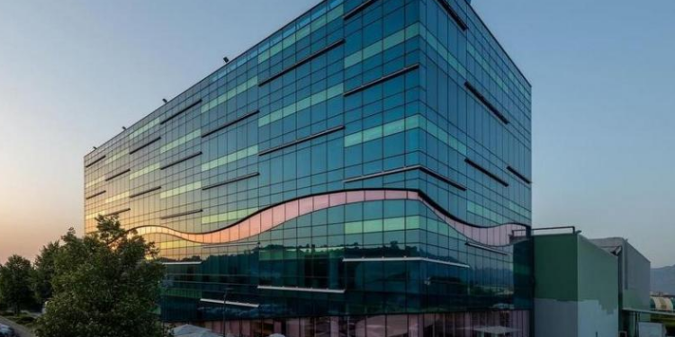 Ngjarje e rëndë/ Ekzekutohet roja në Top-Channel