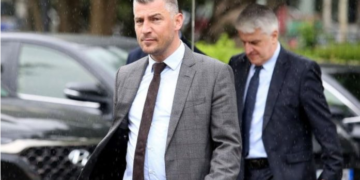 Tenderat e dyshimtë të Rindërtimit/ Çfarë e lidh Ilir Shtufin me deputetin e Partisë Demokratike dhe deputetin e Partisë Socialiste?